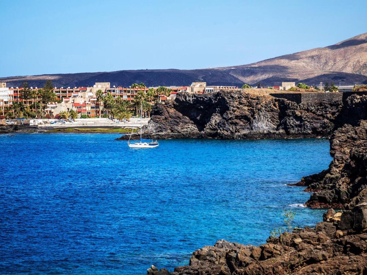 Blue Waters Apartment With Heated Pool Costa Del Silencio Exterior photo